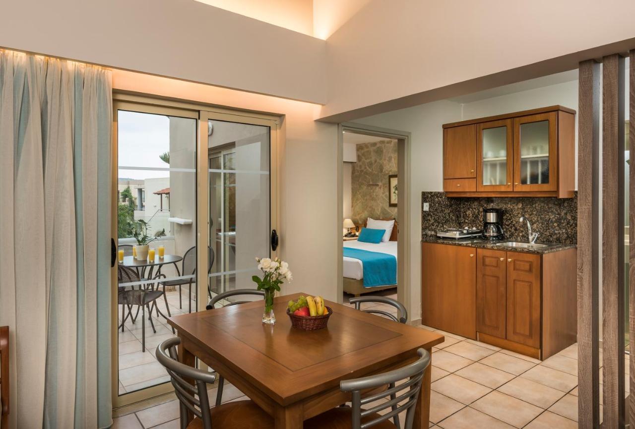 Elotis Suites (Adults Only) Agia Marina  Luaran gambar